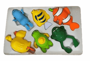 חיות מים עם חוט